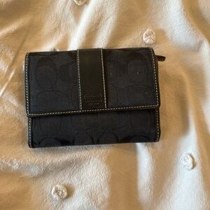 Coach Black Leather Wallets Minimalist Design
